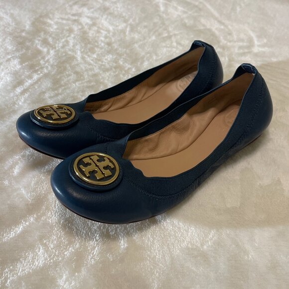 Tory Burch Navy Blue Leather Caroline Flats Gold Hardware Ballet Size: 5.5M - Picture 2 of 13